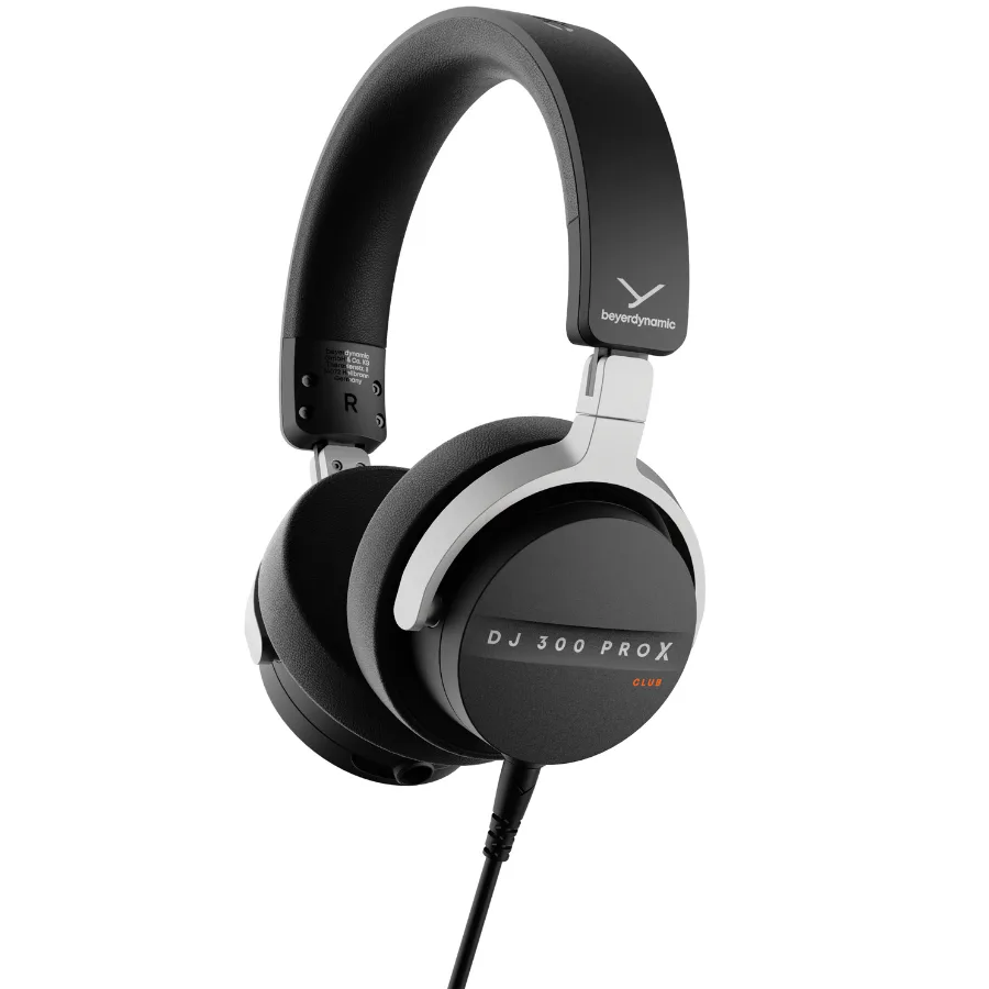 Este es un par de auriculares Beyerdynamic DJ 300 PRO X.