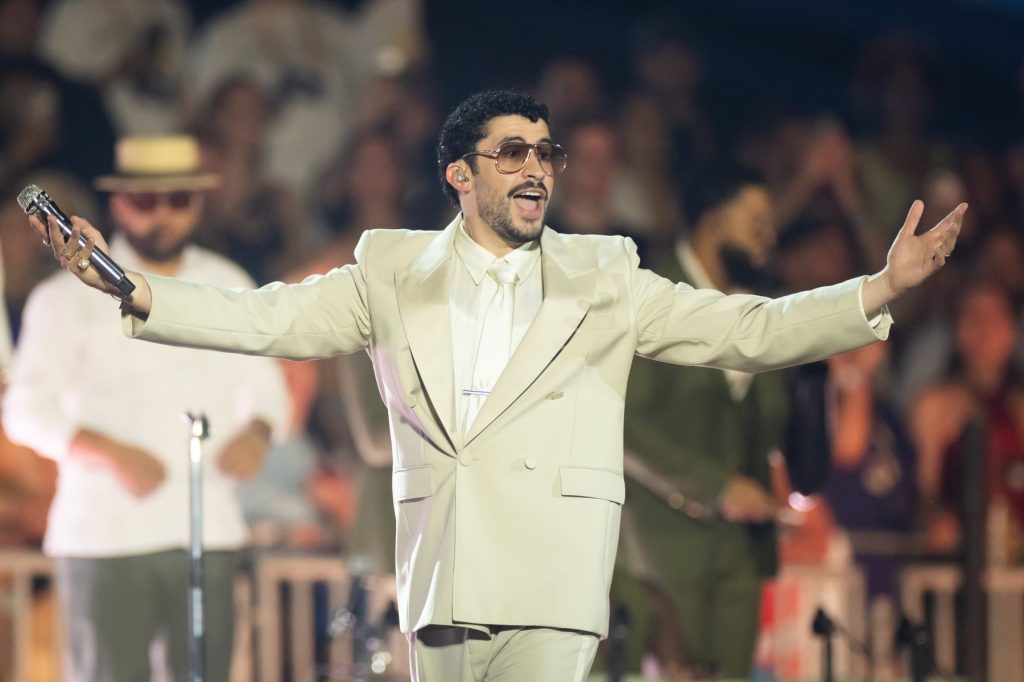 Bad Bunny cerrará su gira 'Debí Tirar Más Fotos' con dos noches en Puerto Rico