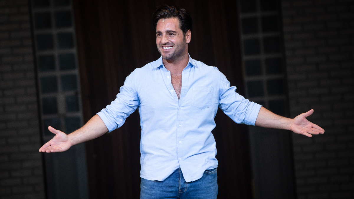 «Con el tiempo te reconcilias con tus canciones»: David Bustamante reinventa sus clásicos en el 'Inédito Tour'