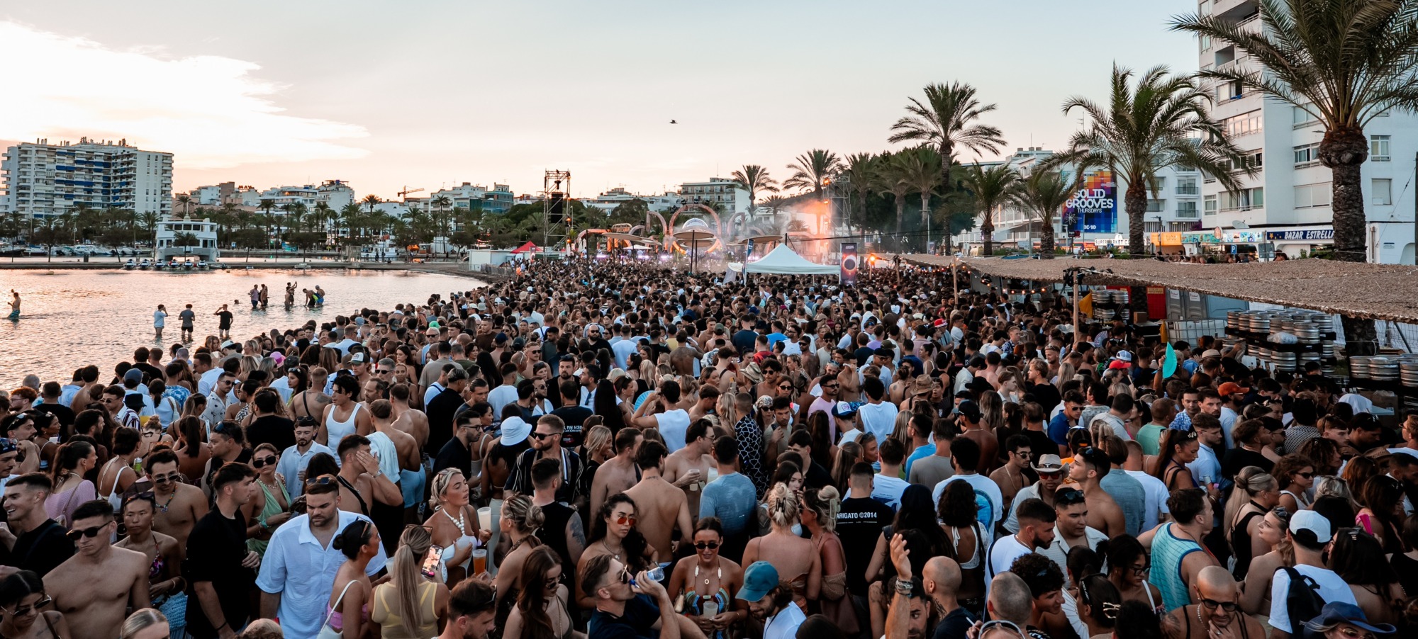 FEELS LIKE Festival: Ibiza bailó bajo un eclipse total histórico